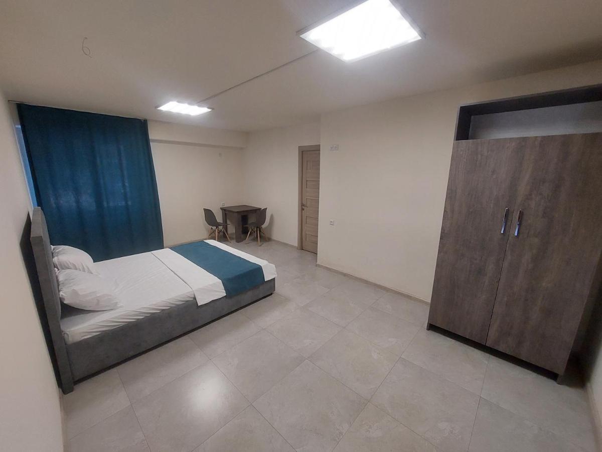 The Best Hotel-Hostel Erévan Extérieur photo